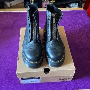 Dr Martin Sinclair black